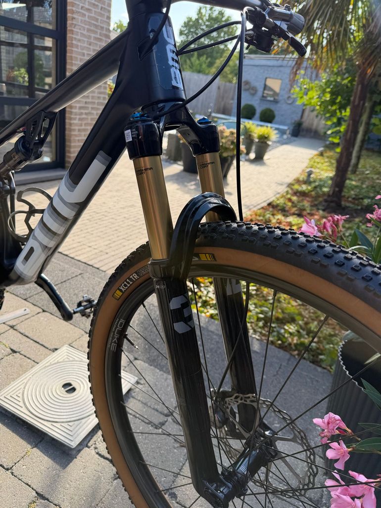 Used BMC Fourstroke 01 TEAM 2023 2023 Mountainbike, Black, 29 — image 6 of 10