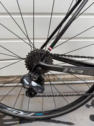 Used Factor Ostro Shimano Ultegra Di2 2019 Road & Gravel, Black — image 11 of 14