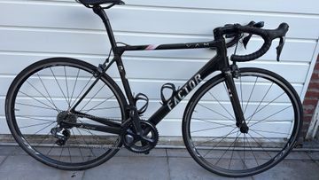 Used Factor Ostro Shimano Ultegra Di2 2019 Road & Gravel, Black — image 2 of 14