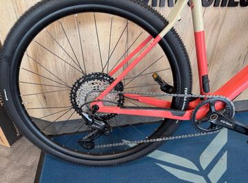 Używany Ghost ASKET CF PRO 2026 2026 Road & Gravel — zdjęcie 7 z 7
