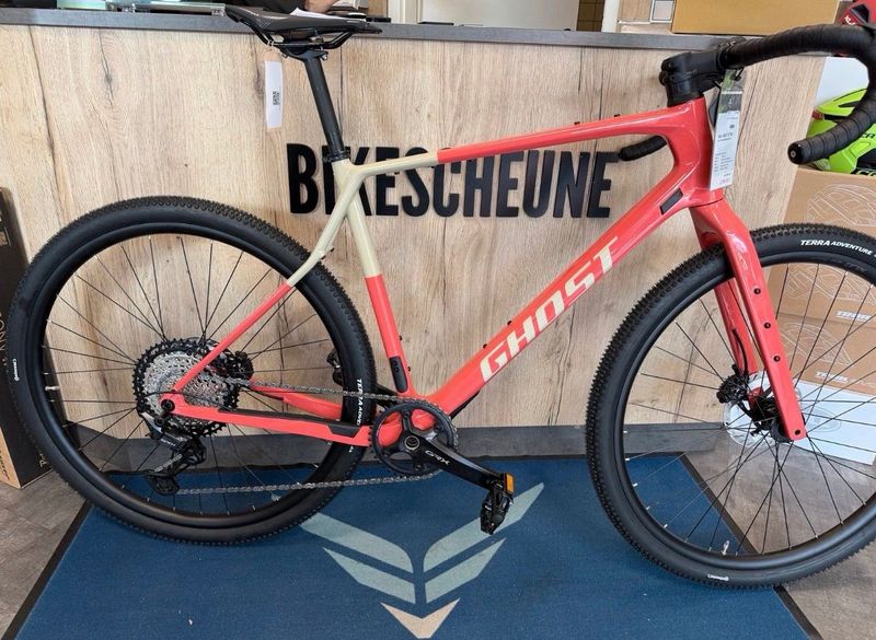 Used Ghost ASKET CF PRO 2026 2026 Road & Gravel