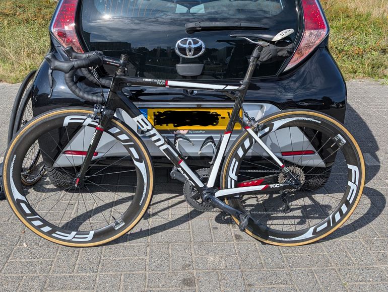 Used BMC Racemachine01 2013 Road & Gravel, Black — image 2 of 5