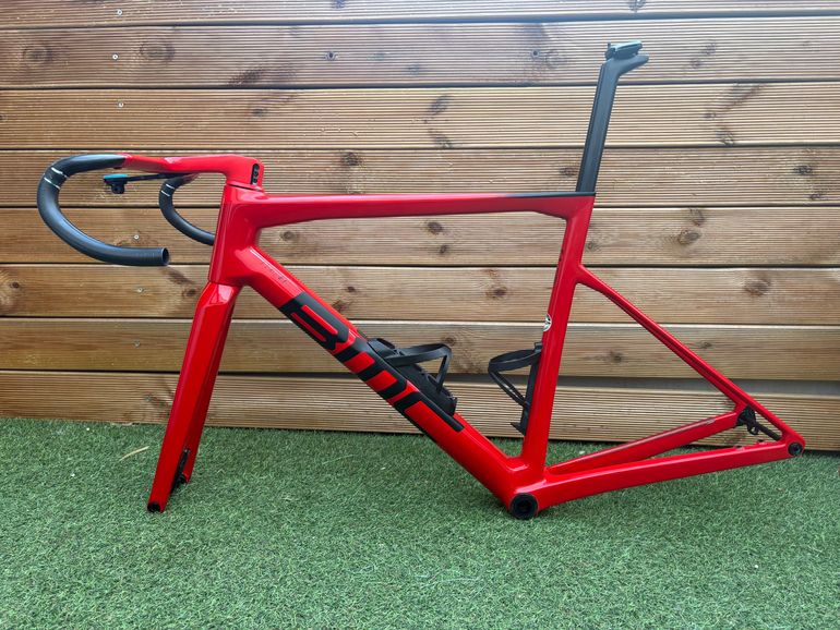 Gebrauchtes BMC Teammachine SLR01 MOD P2P 2023 Frameset 2023 Road & Gravel, Rot — Bild 2 von 14