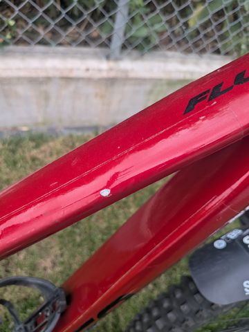 Used Norco Fluid FS A4 2023 2023 Mountainbike, Red, 29 — image 9 of 9
