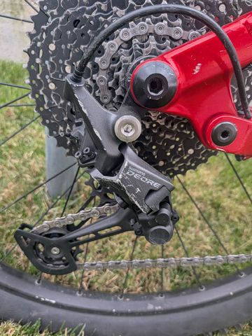 Used Norco Fluid FS A4 2023 2023 Mountainbike, Red, 29 — image 6 of 9