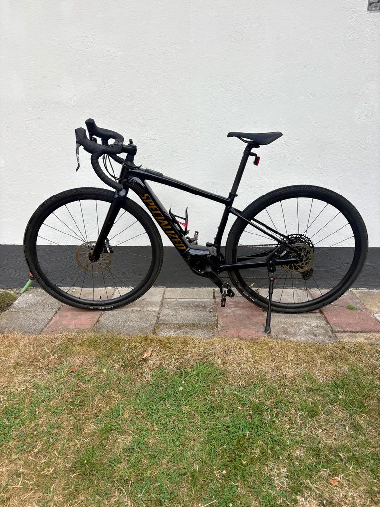 Specialized Turbo Creo 2 Comp E5 2024 2024 Road & Gravel usato, Nero — immagine 1 di 7