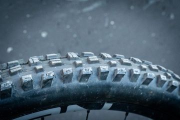 Pivot SHUTTLE LT Shimano XTR 2023 Mountainbike usato, Blu — immagine 13 di 15