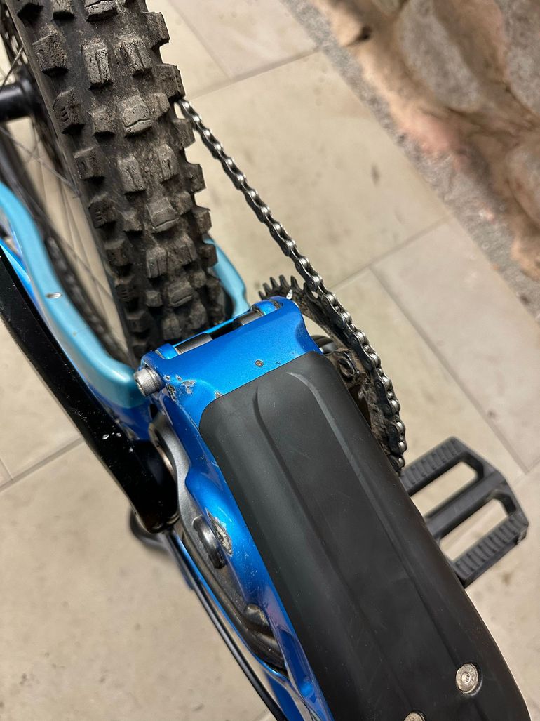 Pivot SHUTTLE LT Shimano XTR 2023 Mountainbike usato, Blu — immagine 10 di 15