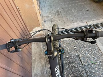 Tweedehands Canyon Exceed CF SLX 8 2022 2022 Mountainbike — afbeelding 8 van 13
