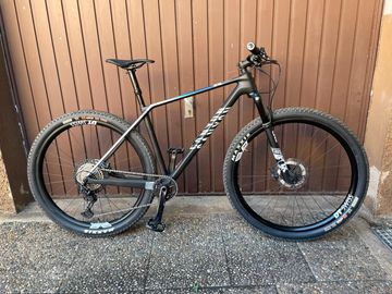 Tweedehands Canyon Exceed CF SLX 8 2022 2022 Mountainbike — afbeelding 12 van 13