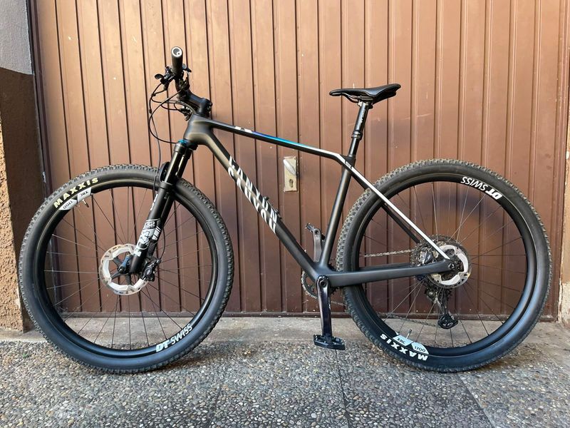 Canyon Exceed CF SLX 8 2022 2022 MTB d'occasion