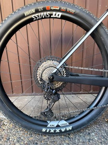 Tweedehands Canyon Exceed CF SLX 8 2022 2022 Mountainbike — afbeelding 10 van 13