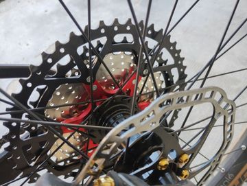 Brugt BMC Twostroke Shimano Deore 2024 Mountainbike — billede 8 af 17