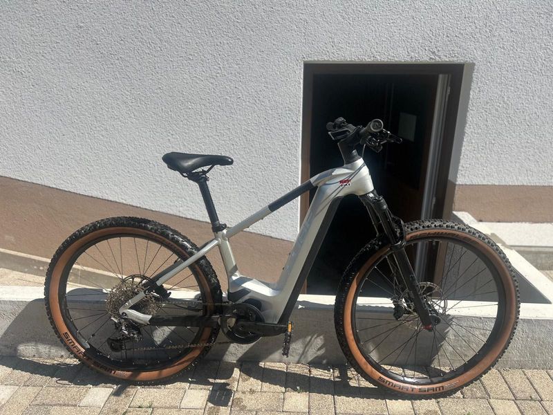 Used CUBE Reaction hybrid Shimano Deore XT 2023 MTB