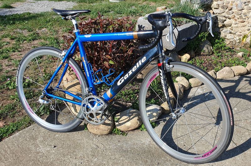 Used Gazelle Authentique Vélo Pro Gazelle / Merida (Team TVM 1999) - Ex-Geert Van Bondt - Full Campagnolo / Shamal Titanium 1999 Road & Gravel