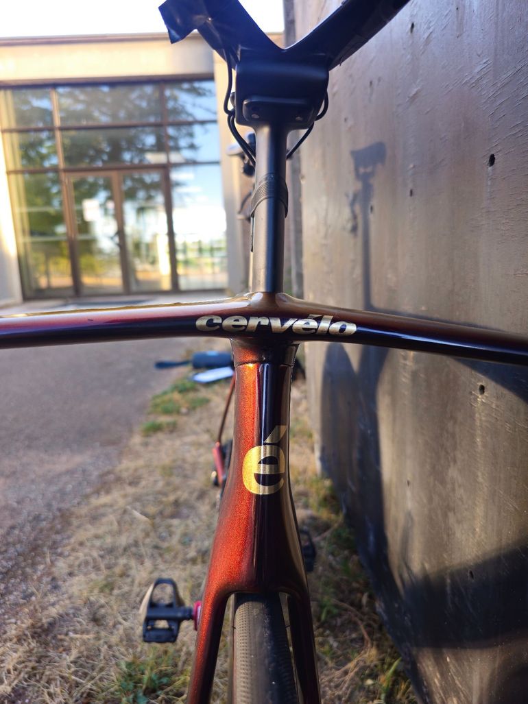 Used Cervélo P5 Shimano Dura Ace Di2 2024 Road & Gravel, Red — image 12 of 16