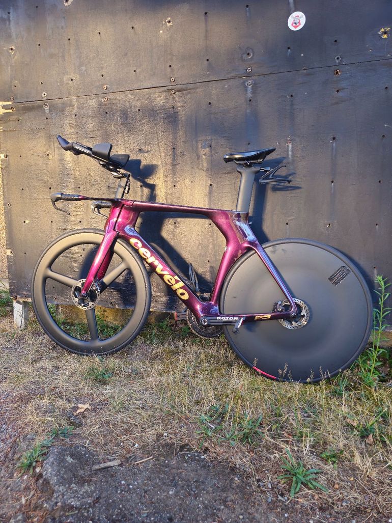 Used Cervélo P5 Shimano Dura Ace Di2 2024 Road & Gravel, Red — image 7 of 16