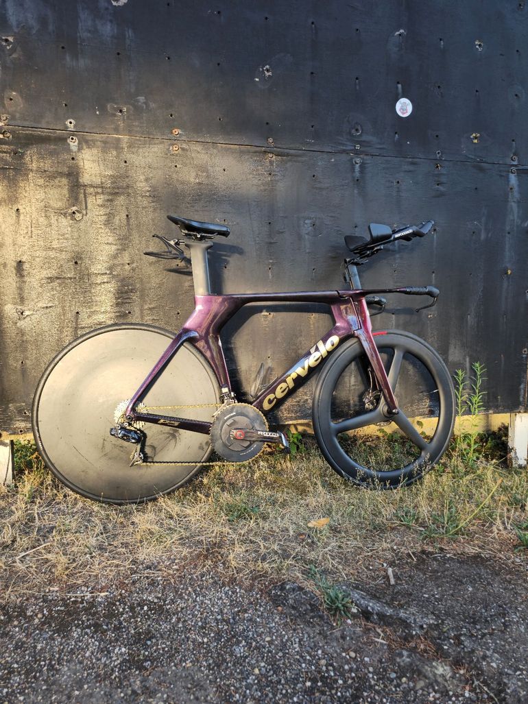 Used Cervélo P5 Shimano Dura Ace Di2 2024 Road & Gravel, Red — image 6 of 16
