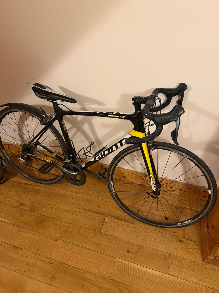 Used Giant connect 3 Connect 3 2024 Road & Gravel, Black — image 3 of 3
