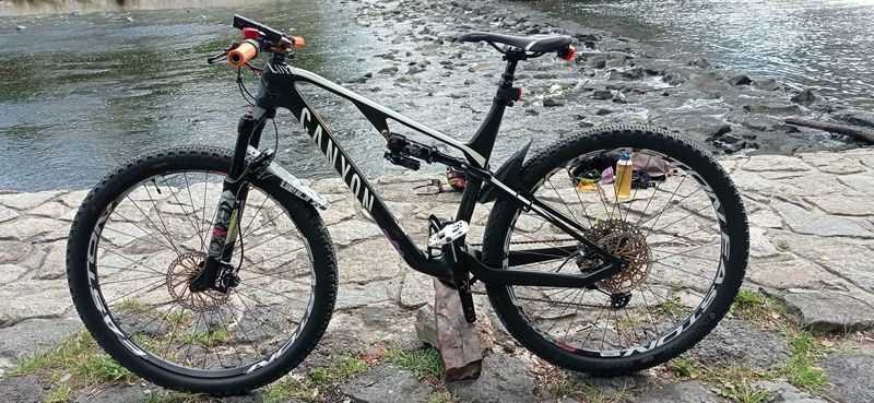 Used Canyon LUX Shimano Dura Ace Di2 2021 MTB