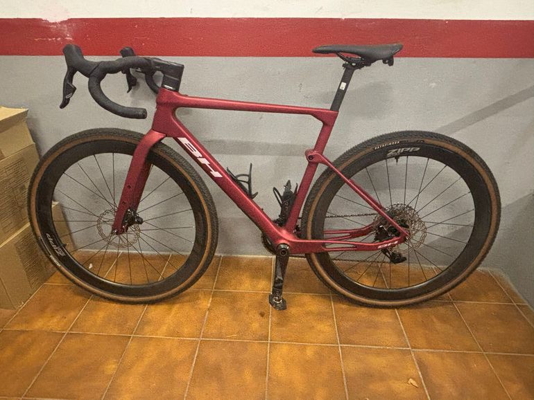Brugt BH GRAVEL AT SRAM Rival eTap AXS talla MD 2025 Road & Gravel — billede 2 af 7