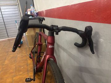 Brugt BH GRAVEL AT SRAM Rival eTap AXS talla MD 2025 Road & Gravel — billede 7 af 7