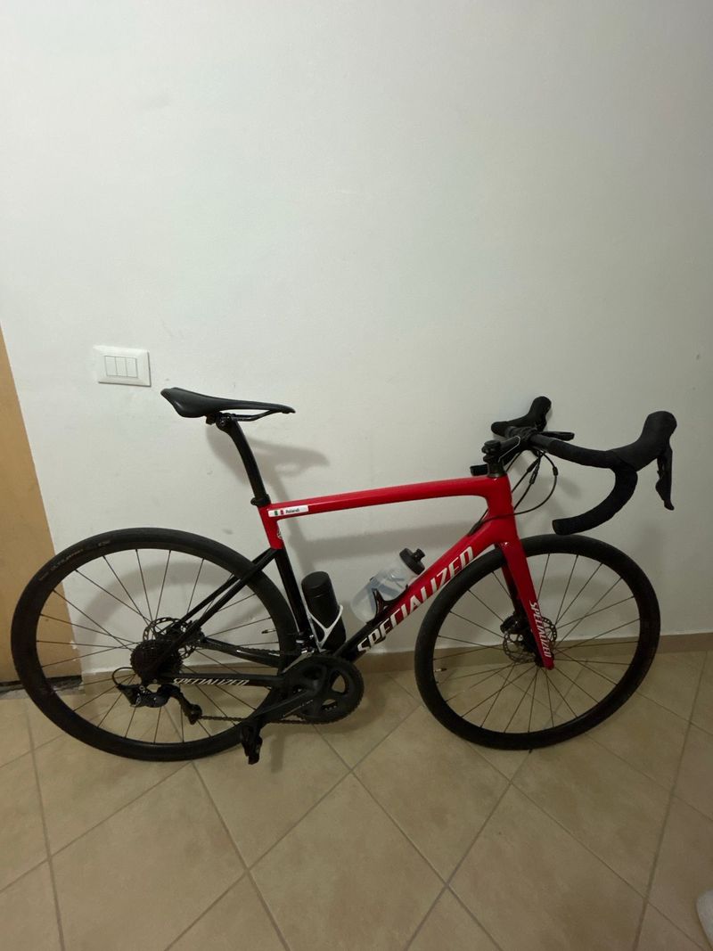 Käytetty Specialized Tarmac SL6 Comp 2021 2021 Road & Gravel
