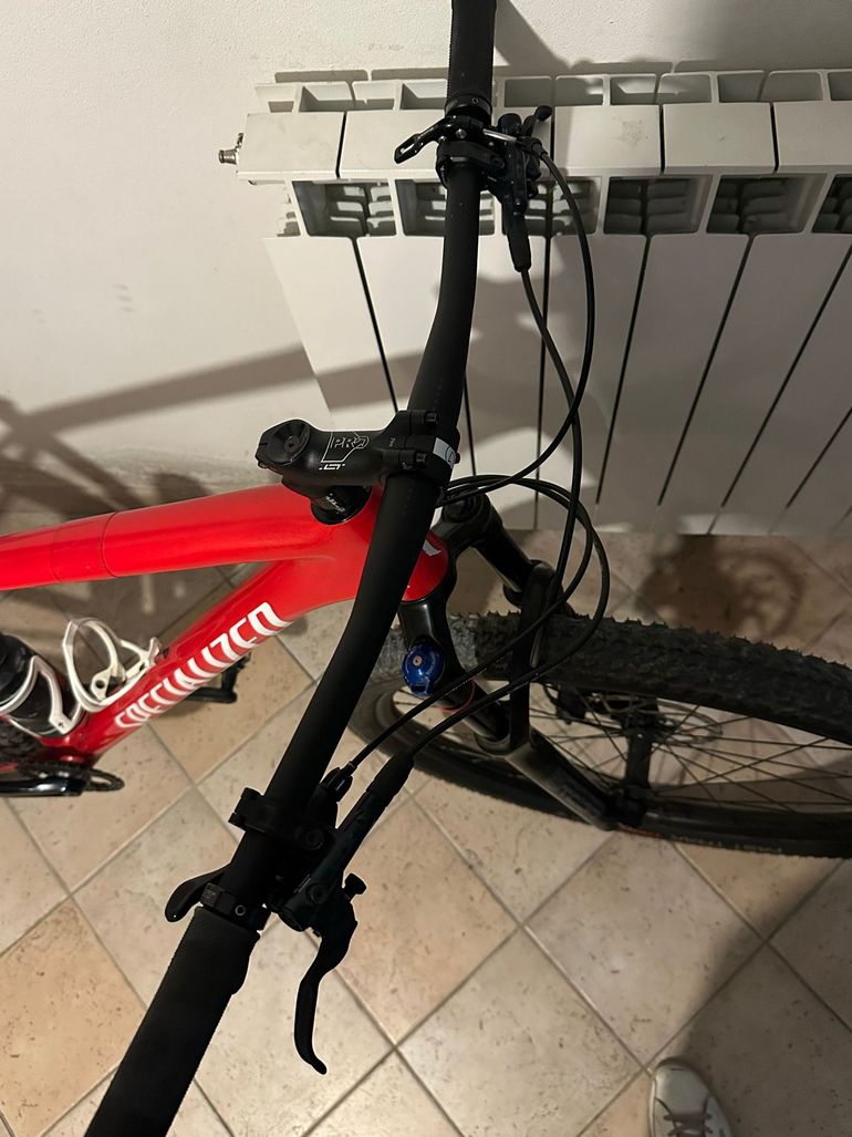 Specialized Epic Hardtail Comp 2021 2021 Mountainbike de segunda mano, Rojo — imagen 5 de 7