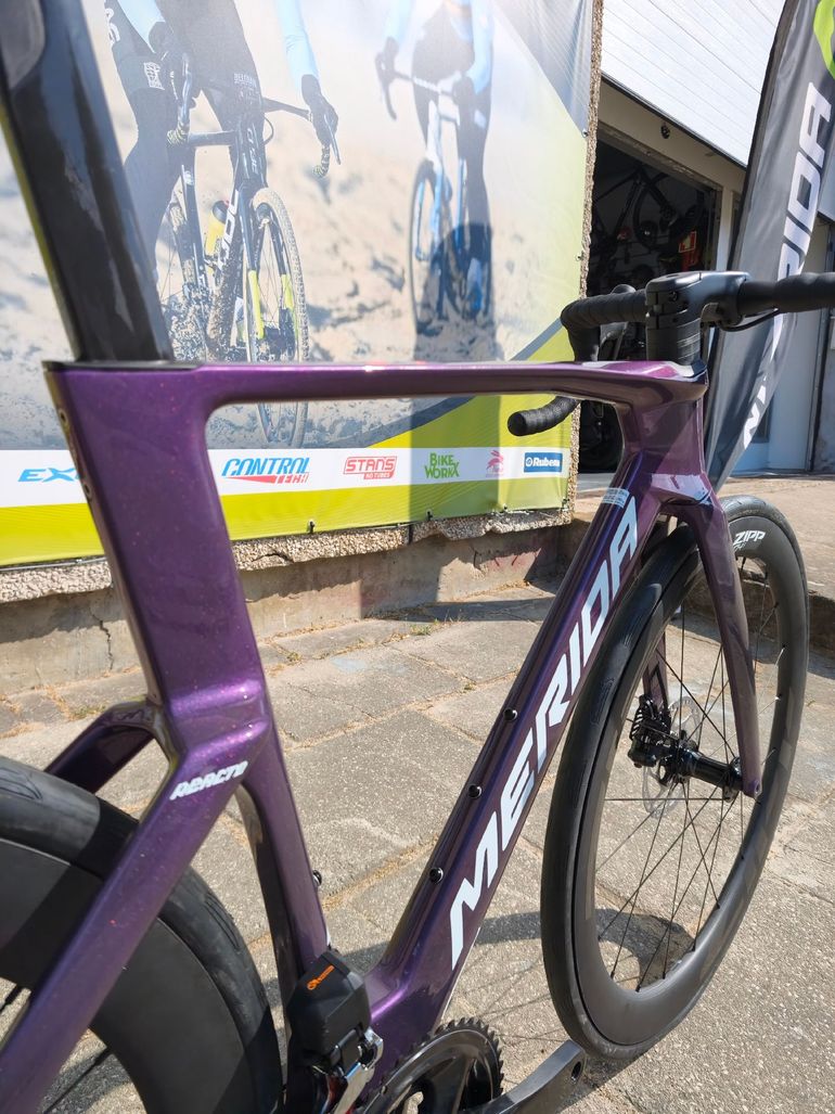 Used Merida REACTO 5000 2027 2027 Road & Gravel, Purple — image 4 of 6