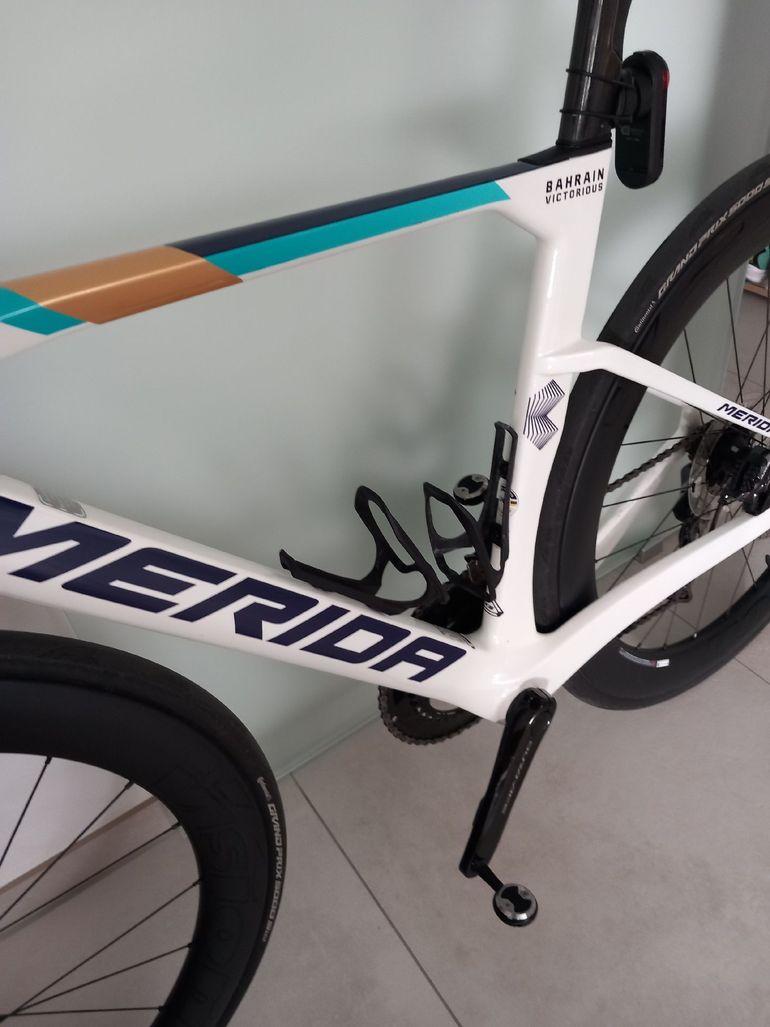 Used Merida REACTO TEAM 2025 2025 Road & Gravel, White — image 2 of 5
