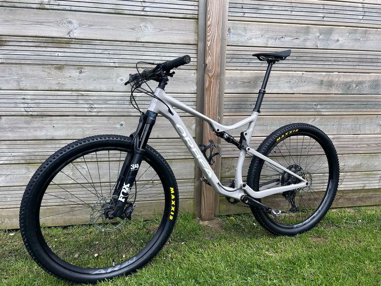 Brugt Orbea OIZ H10 TR 2022 2022 Mountainbike — billede 2 af 3