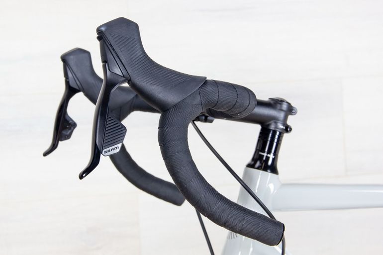 Used Cannondale Caad SRAM Rival eTap AXS 2025 Road & Gravel, White — image 9 of 10