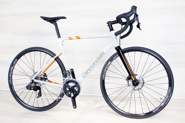 Used Cannondale Caad SRAM Rival eTap AXS 2025 Road & Gravel, White — image 2 of 10