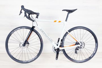 Used Cannondale Caad SRAM Rival eTap AXS 2025 Road & Gravel, White — image 3 of 10