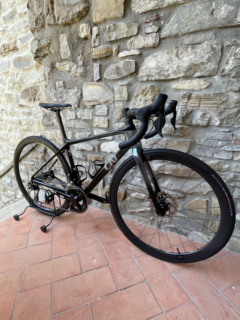 Liv Langma Advanced, Pro Disc 1 2023 2023 Road & Gravel de segunda mano