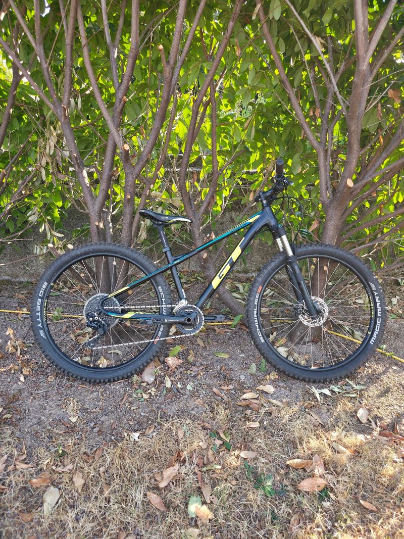 Używany GT Avalanche Expert Hardtail Mountainbike – Rahmengröße S – 27, 5 Zoll – Top Zustand 2020 MTB