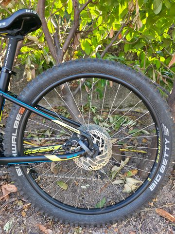 Used GT Avalanche Expert Hardtail Mountainbike – Rahmengröße S – 27, 5 Zoll – Top Zustand 2020 Mountainbike, Black — image 4 of 10