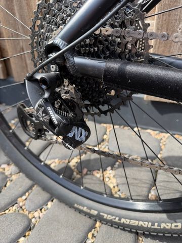 Gebrauchtes Niner E.M.D 9 2017 Mountainbike, Schwarz — Bild 5 von 10