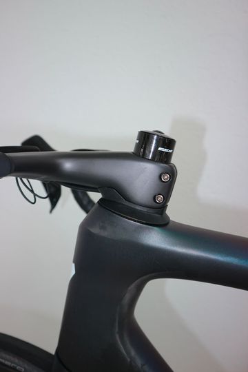 Käytetty Specialized S-Works Tarmac SL8 Ultegra Di2 2024 Road & Gravel — kuva 7 / 8