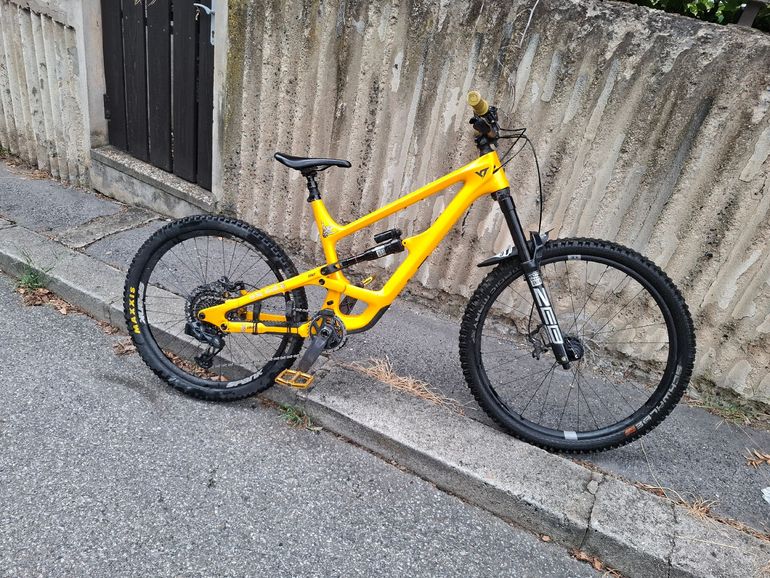 Gebrauchtes YT Industries Capra UNCAGED 12 29 2023 2023 Mountainbike, Orange — Bild 6 von 6