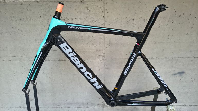 Tweedehands Bianchi Aria Frameset 2021 Road & Gravel — afbeelding 2 van 21