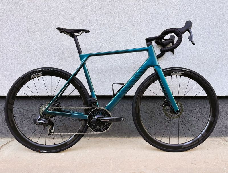 Brugt Canyon Ultimate CF SLX 8 Force AXS 2024 2024 Road & Gravel