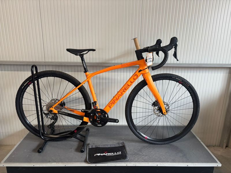 Tweedehands Pinarello Granger X5 Disc 2023 2023 Road & Gravel