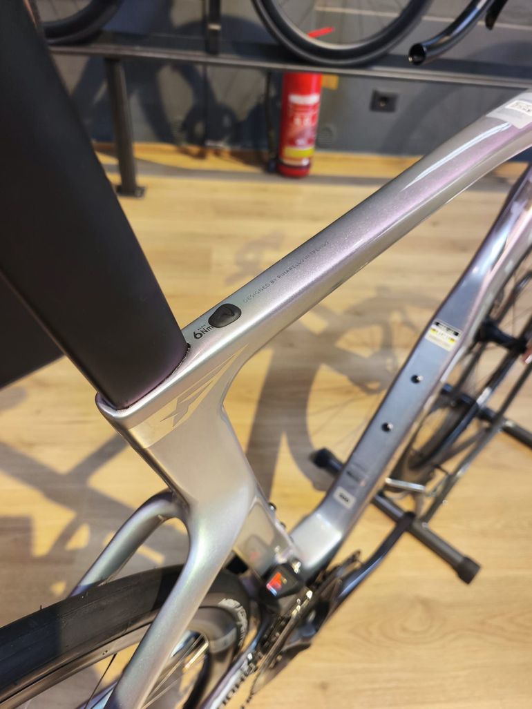 Gebrauchtes Pinarello F3 105 Di2 2026 2026 Road & Gravel, Violett — Bild 6 von 7