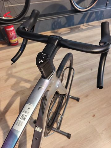 Gebrauchtes Pinarello F3 105 Di2 2026 2026 Road & Gravel, Violett — Bild 7 von 7