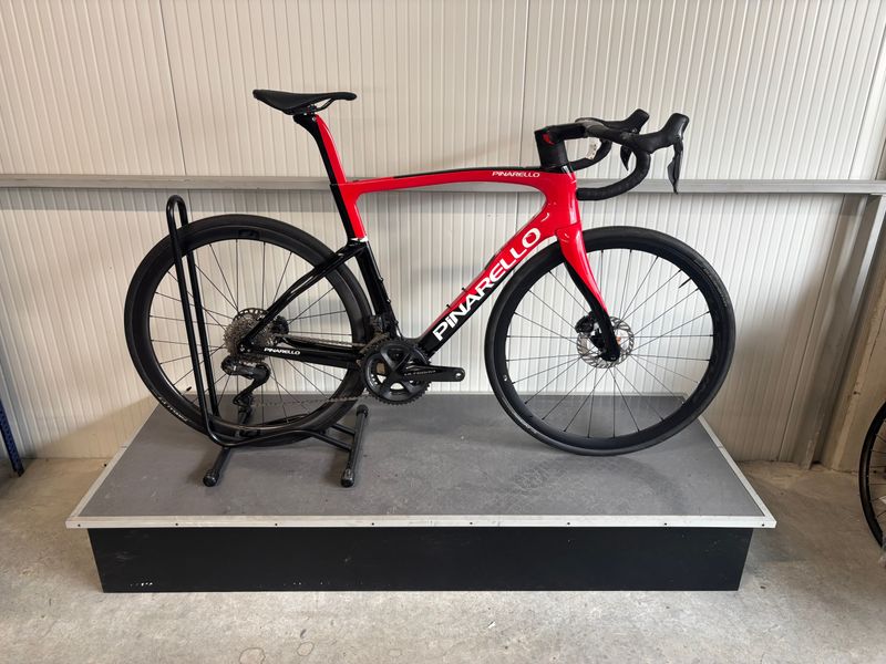 Used Pinarello F7 ULTEGRA Di2 2024 2024 Road & Gravel