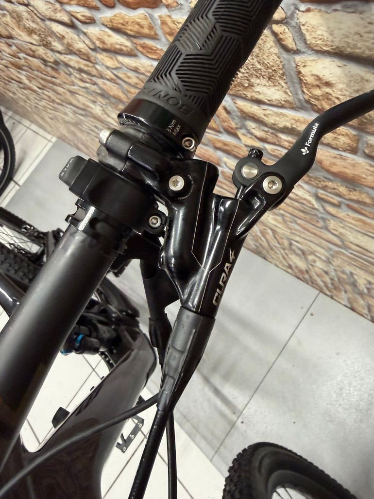 Gebrauchtes Trek Fuel Ex-E 2023 2023 Mountainbike, Schwarz — Bild 9 von 10