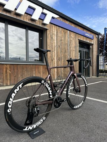 Gebrauchtes Giant Propel Advanced 1 2023 2023 Road & Gravel, Schwarz — Bild 3 von 5