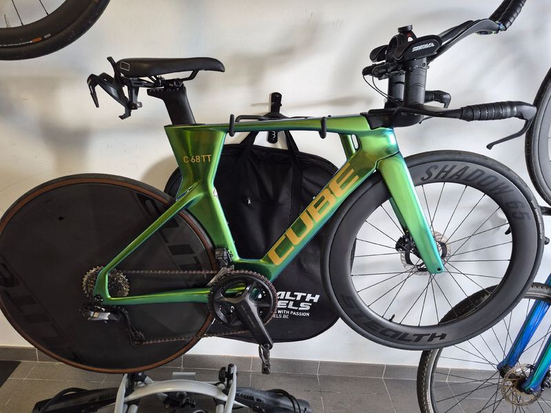 CUBE Aerium Shimano Ultegra Di2 2023 Road & Gravel usato