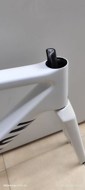 Canyon Ultimate CF SLX 8 Di2 2026 Frameset 2026 Road & Gravel d'occasion — image 2 sur 7